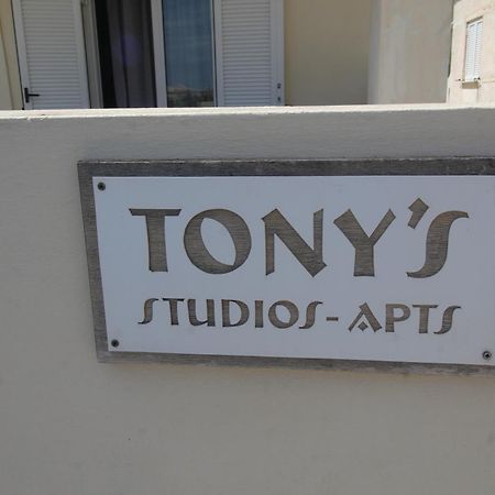 Tony'S Apartments Agios Georgios  Exteriör bild
