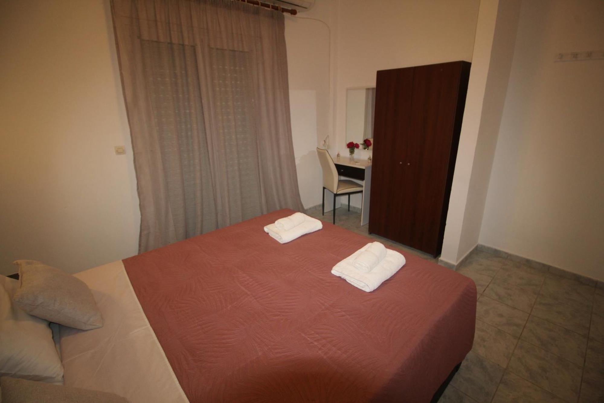 Tony'S Apartments Agios Georgios  Exteriör bild